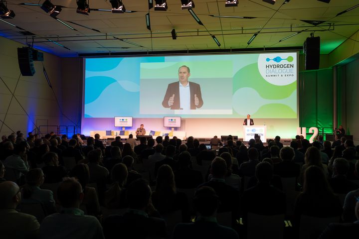 Impressionen de Eröffnung des HYDROGEN DIALOGUE 2024.