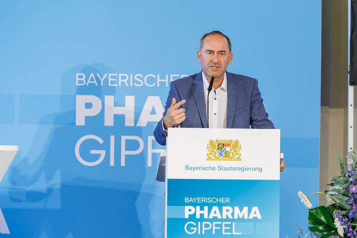 Impressionen der Veranstaltung "Bayerischer Pharmagipfel 2024".