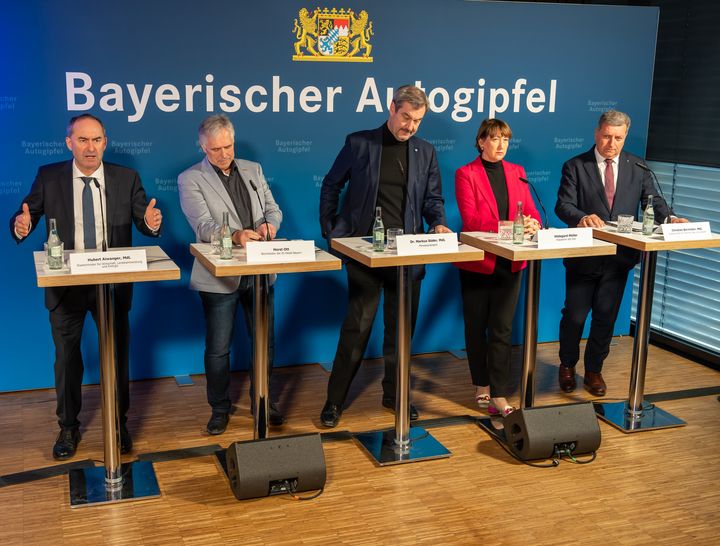 Impressionen der Veranstaltung "Bayerischer Autogipfel 2024".