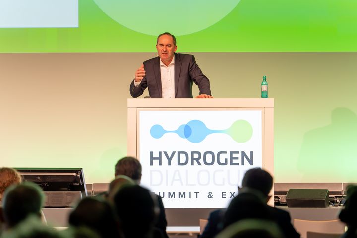 Impressionen de Eröffnung des HYDROGEN DIALOGUE 2024.