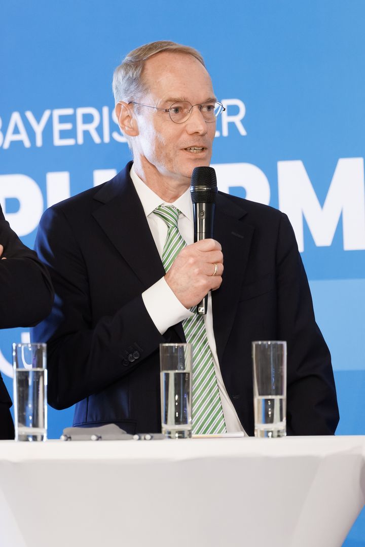 Impressionen der Veranstaltung "Bayerischer Pharmagipfel 2024".