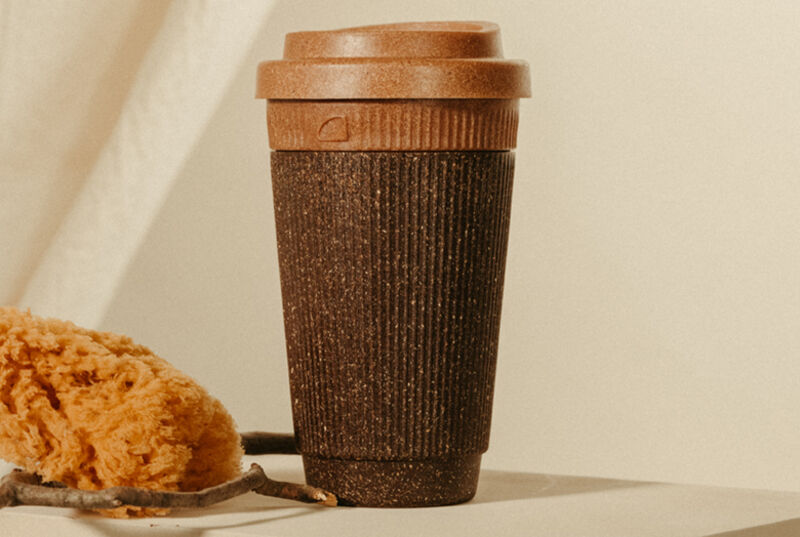 Kaffeebecher aus Kaffeesatz