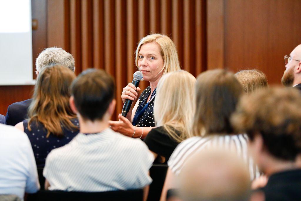 Bild 7 Fachkräftegewinnung 2024 - © StMWi/S.Geiger Bild 7 Fachkräftegewinnung 2024 - © StMWi/S.Geiger