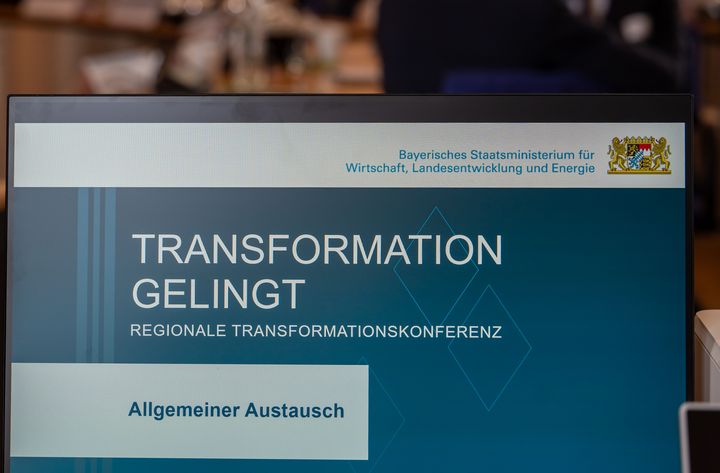 Impressionen der Auftaktveranstaltung der regionalen Transformationskonferenz "Transformation gelingt".