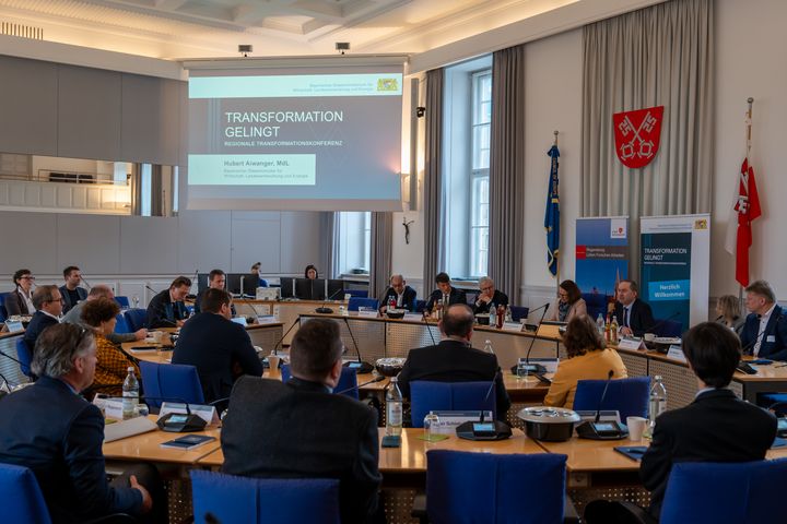 Impressionen der Auftaktveranstaltung der regionalen Transformationskonferenz "Transformation gelingt".