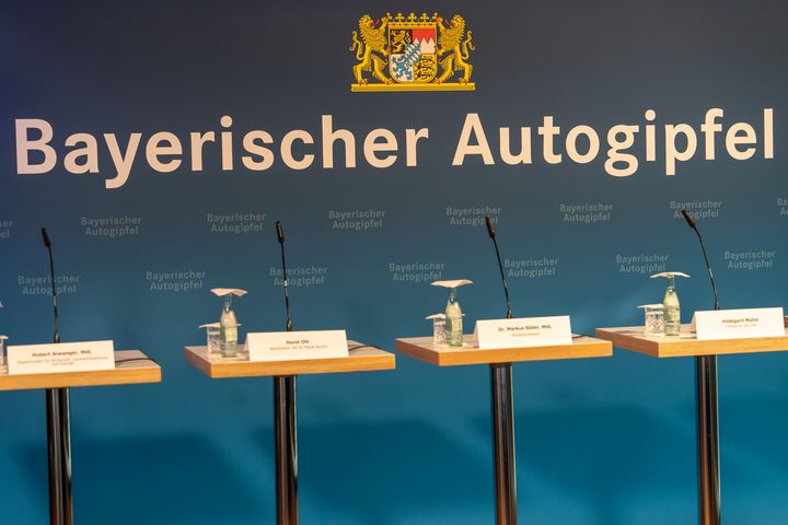 Impressionen der Veranstaltung "Bayerischer Autogipfel 2024".