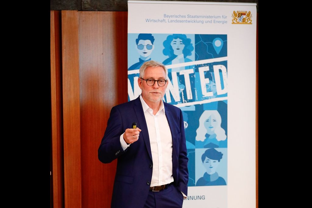 Bild 3 Fachkräftegewinnung 2024 - © StMWi/S.Geiger Bild 3 Fachkräftegewinnung 2024 - © StMWi/S.Geiger