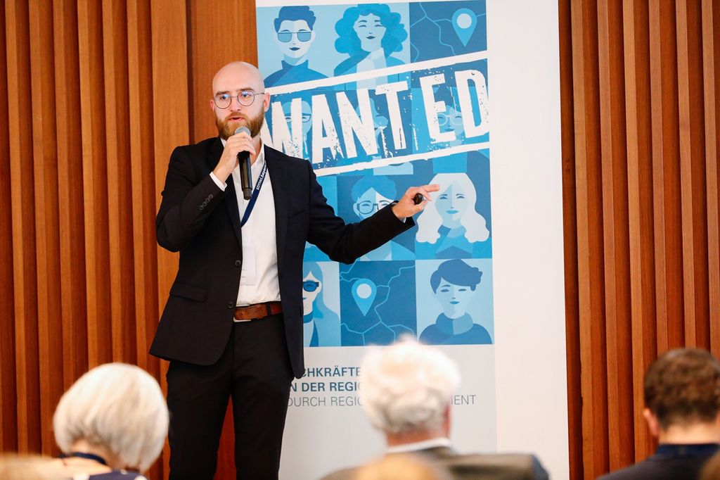 Bild 6 Fachkräftegewinnung 2024 - © StMWi/S.Geiger Bild 6 Fachkräftegewinnung 2024 - © StMWi/S.Geiger