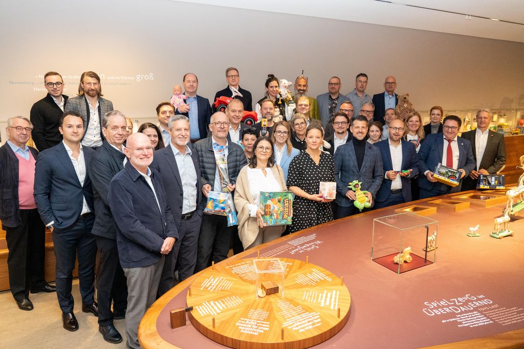 _DSC7263 Kick-off Spielzeugland.Bayern