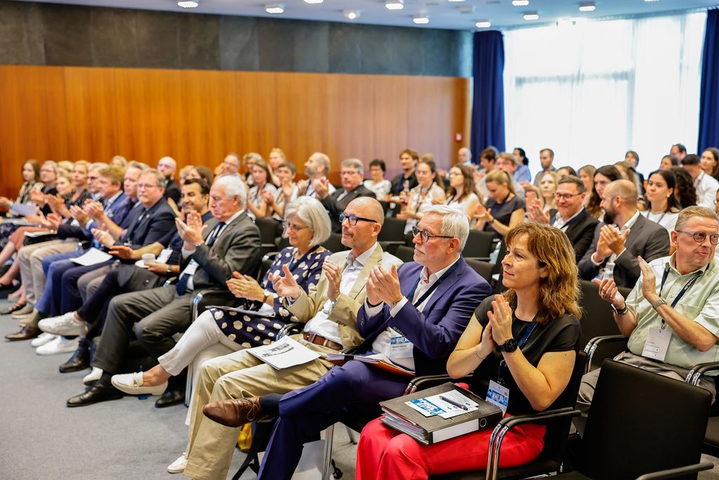 Bild 8 Fachkräftegewinnung 2024 - © StMWi/S.Geiger Bild 8 Fachkräftegewinnung 2024 - © StMWi/S.Geiger